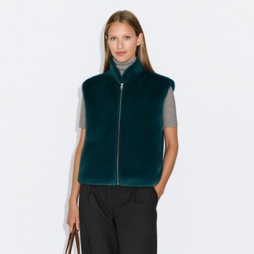 로르 서울 모던 하프넥 휘메일 밍크 베스트_SOVS250101