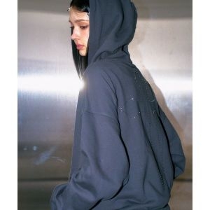 플레이스 스튜디오 주하늘 절개 라인 오버핏 큐빅 리벳 포인트 스웨트 후드집업 차콜 1875669