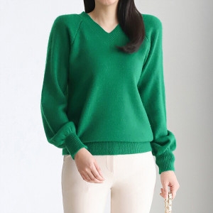모리스커밍홈 볼륨 퍼프소매 나그랑 브이넥 니트_M2410KN150D
