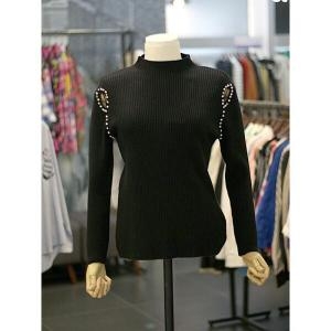 르니앤맥코이  세이브존03 어깨 트임 큐빅 골지 반목 니트 AGMN01KM301FJX