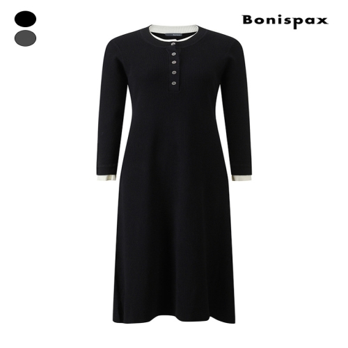 보니스팍스 배색 헨리넥 니트 롱 원피스 XPBOP003M0