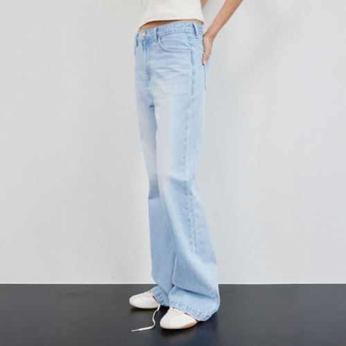 CLASSIC FLARED DENIM PANTS_L.BLUE A25BWDM130ASBL