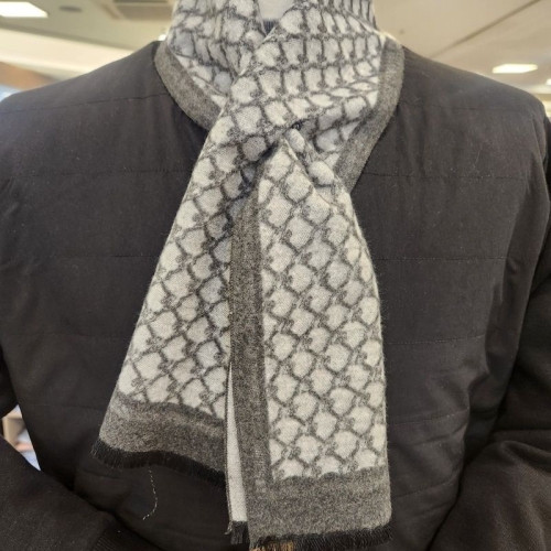 바찌 그레이 로고 쁘띠 머플러 VM1N4BS104 GO_ 197399 0m