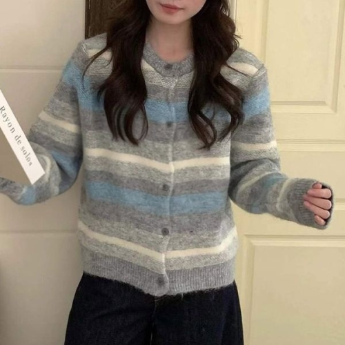 아이우먼 수채화배색줄지가디건 YYV726M511 빅사이즈