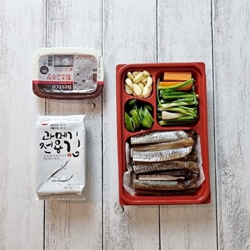 자연맛남  구룡포 손질진공 과메기 5미 10쪽 + 야채세트