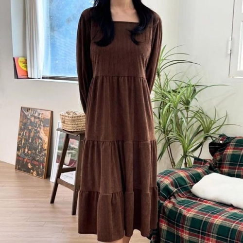 아이우먼 삼단캉캉스퀘어원피스 YPV837M512 빅사이즈