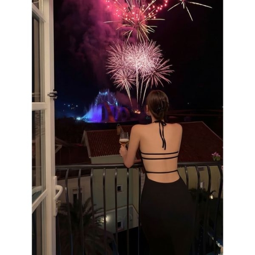 애경 스파크 비바럽 백리스 비치 원피스 OP20343F 캡내장 홀터넥