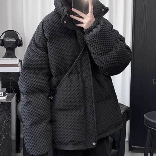 남성 엠보싱 패턴 패딩 가벼운 올블랙 점퍼 아우터 WFG1DXJ