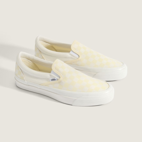 반스 남녀공용 프리미엄 클래식 슬립온 98_VN000D9PFLR