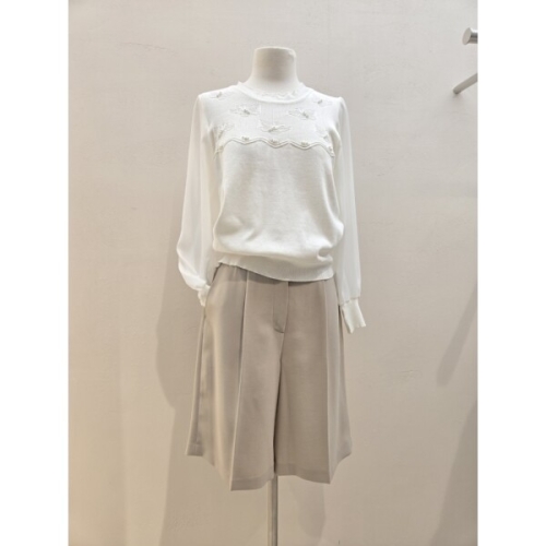 스위트숲 소매 배색 진주 포인트 니트 SB3LKC1