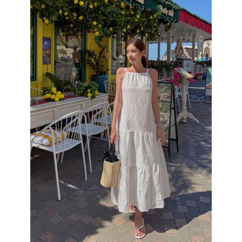 엘리아  펀칭 비치 원피스 OP20351F 화이트 리본 레이스 체형커버 루즈핏 캉캉 롱 휴양지 바캉스룩 비치웨