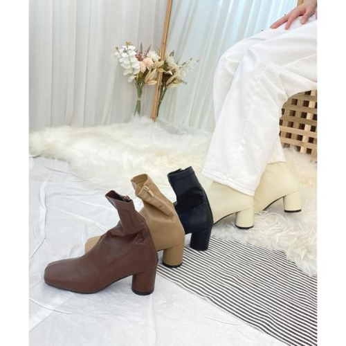 더블디 RJ-x1010 여성 통굽 사각코 디자인 패션 부츠 S11231915