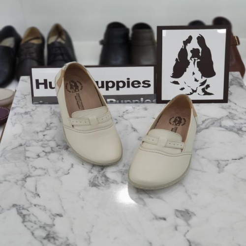 허시파피 세이브존05 여성3Cm굽소가죽단화 KVRETWEN464 S45013610