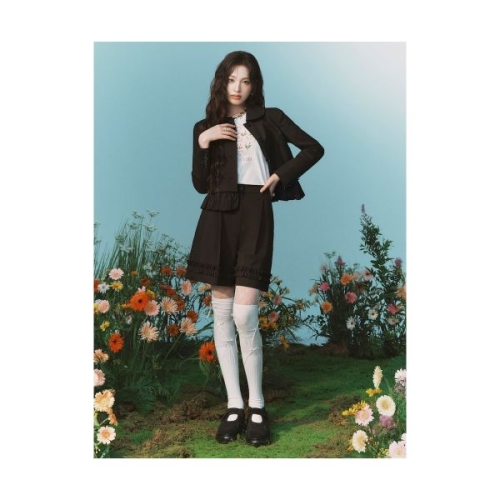 에잇세컨즈 민주킴 프릴 버뮤다 팬츠 블랙 125925MQ35 127682