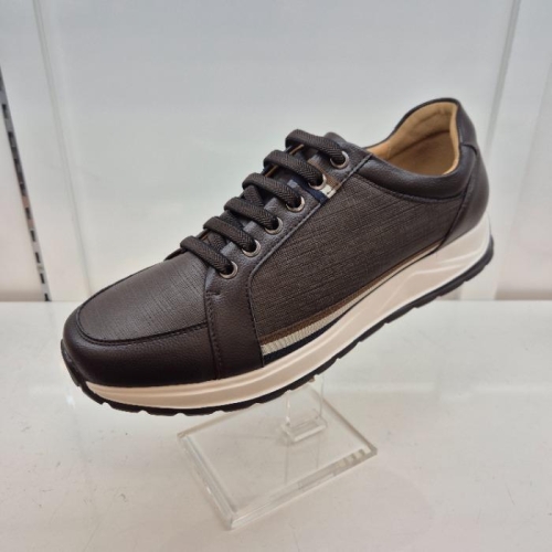 엘칸토 HC11 소가죽 남성화 Y0V1U43T985 45039557