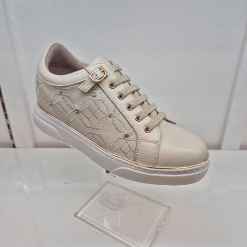 엘칸토 HC11 소가죽 여성 스니커즈 V7V9U61T335