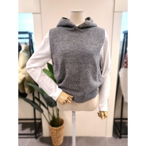 미스칸트 버튼 후드 니트 조끼 그레이 KOVTQ201GR