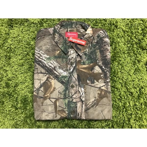 슈프림 14539088 F/W 2017 리얼트리 카모플란넬 티셔츠 우드바인 박스 로고