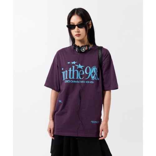 오드스튜디오 인 더 나인티스 그래픽 오버핏 티셔츠 다크 퍼플 1939350
