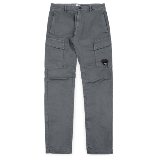 CP컴퍼니 디몬트 남성 렌즈 와펜 스트레치 카고 팬츠 블랙 RCCMPA134A 005694G 999