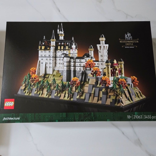 레고  노이슈반슈타인 성 (21063)