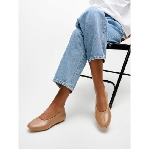 핏플랍 여성 델리카토 하이컷 소프트 레더 발레리나 플랫슈즈_FT61K2M10B