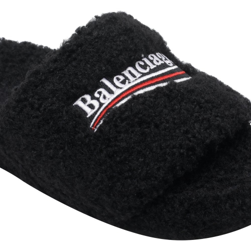 발렌시아가 FURRY 샌들 WITH 로고 654261/W14C21096 B0011946080