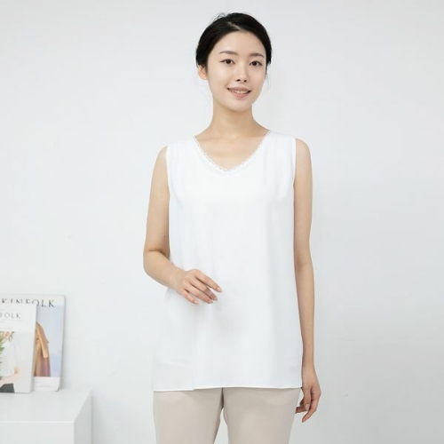 모슬린 엄마옷 브이넥 레이스 나시 블라우스 MQG126344 마담 미시 중년여성 빅사이즈 할머니옷 50대 60대 70대