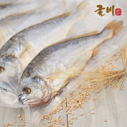 굴비나무  굴비家 잘말린 보리굴비 진공팩 27~29cm