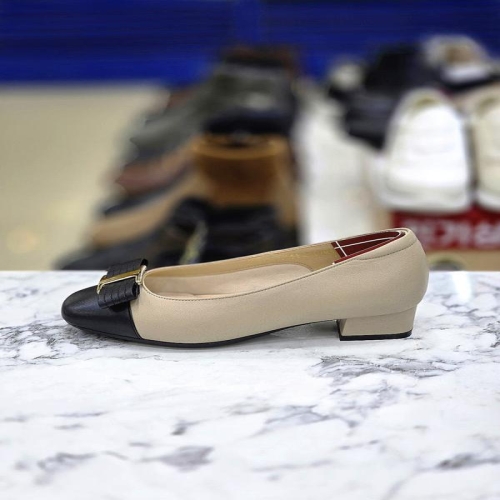 허시파피 세이브존05 여성3Cm굽모노베이직구두 SDKOE3R426