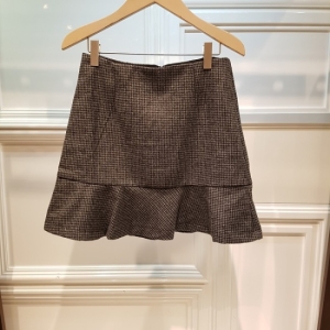  플라스틱아일랜드 체크 페플럼 미니 스커트_PH4WS164