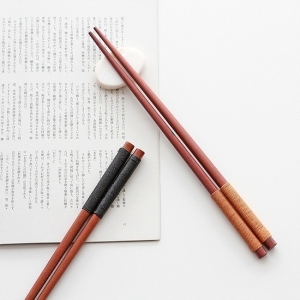 카모메키친 아키 젓가락