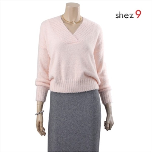 쉬즈넘버나인 브이 앙고라 니트