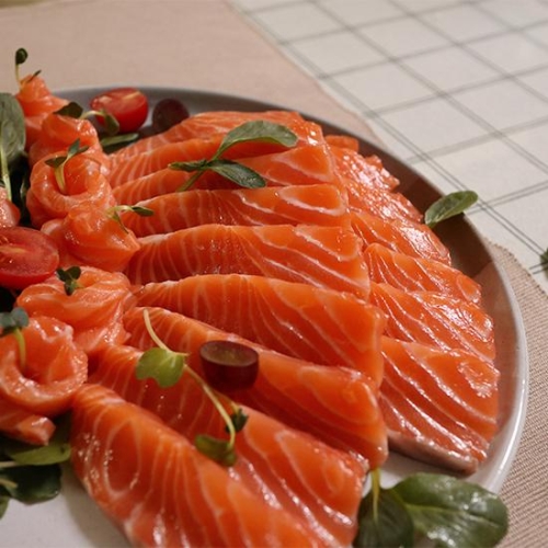 프리미엄씨푸드몰  슈페리어 생연어 필렛 1kg