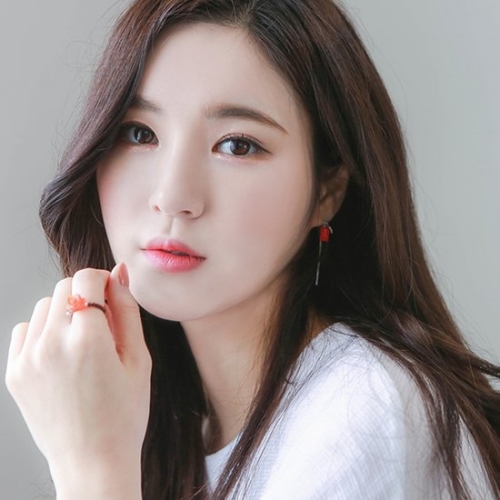 바이데이지 제이로렌 9M01912 튤립 산호원석 실버 롱귀걸이