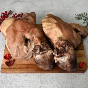 현지푸드  국내산 삶은돼지머리 2.5kg