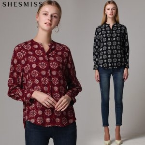 쉬즈미스 에스닉 브이넥 셔츠