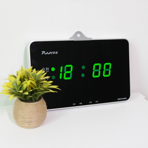 바이오메이트 하이아트 무소음 LED 디지털 벽시계 HYD-303G  시분