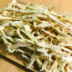 유쾌상회  황금빛 황태채 1kg