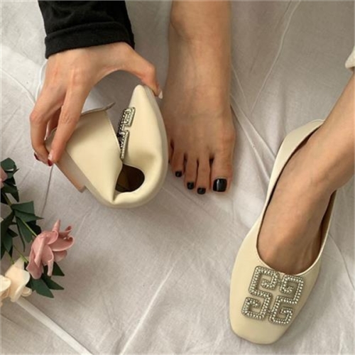 짝꿍닷컴 오가게  슈썸 사각코 블링블링 큐빅장식 기본 단화 RJ abc3006 오가게 트렌드한 데일리룩 매일 업뎃