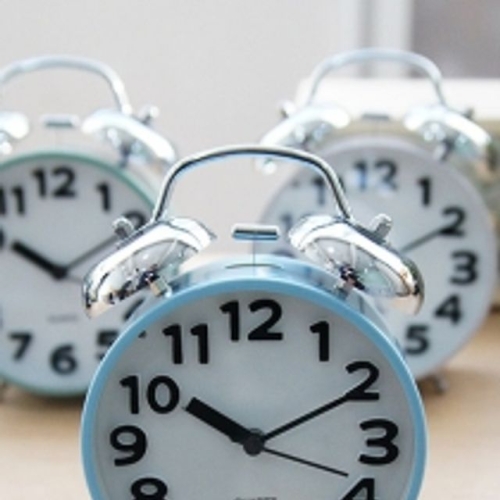 자명종이라 알람소리가 큰 파스텔 3d 알람시계