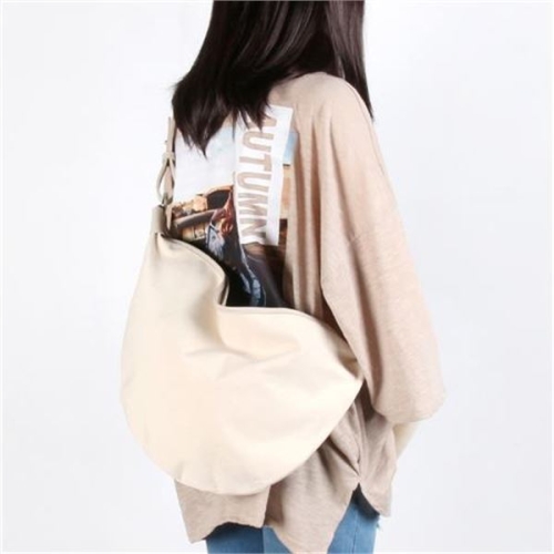 짝꿍닷컴 디어백  가볍고 편한 캔버스 호보백 CH22205