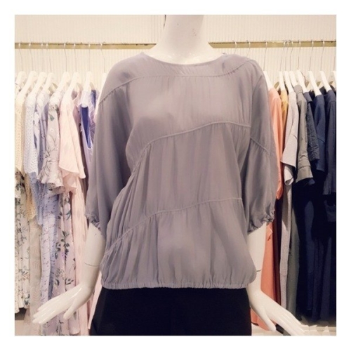 Ab.f.z 곡선 라인 가오리핏 블라우스 AOT4GB25I