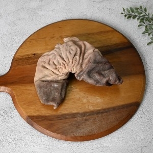 현지푸드  돼지내장 삶은 오소리감투 1개