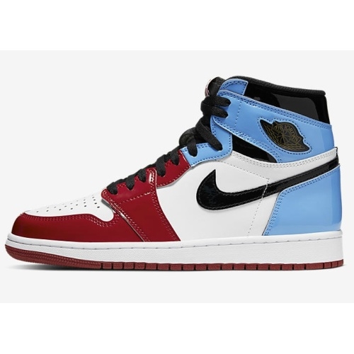 나이키 NIKE 조던 1 레트로 하이 UNC 시카고 CK5666-100