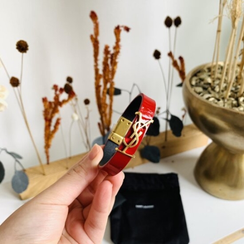 생로랑 오피운 가죽 팔찌_559355 BOO0E 1000