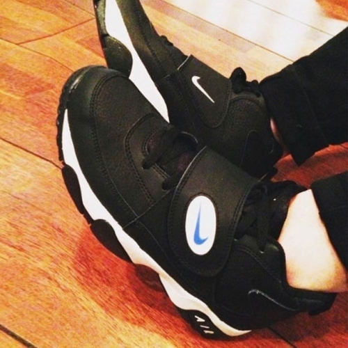 나이키 01-630911-002- -에어미션-블랙화이트블루