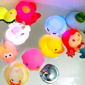 반짝반짝 LED 목욕놀이 친구들 3개세트 4종 아기 유아 물놀이 목욕장난감