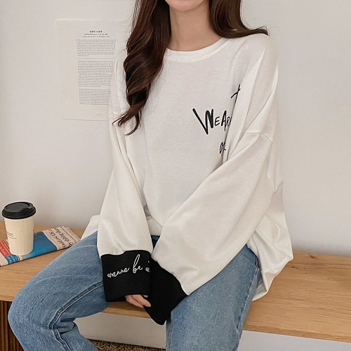 아이우먼 빅사이즈 102 레터링자수위아박스티 DILC583