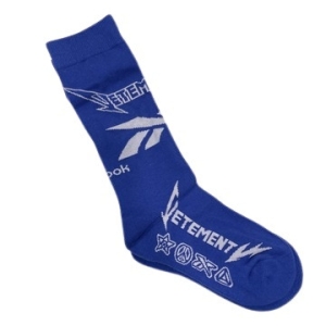 VETEMENTS 마징가   X 리복 콜라보 DJ3473 블루 화이트 번개 양말